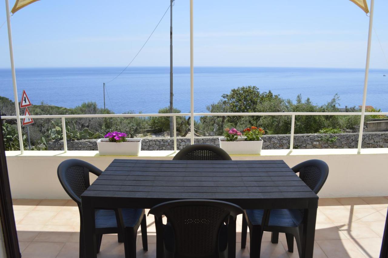 Casa Vacanza Salentina Галяно дел Капо Екстериор снимка