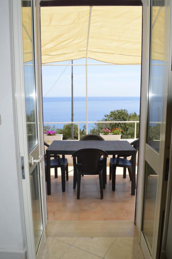 Casa Vacanza Salentina Галяно дел Капо Екстериор снимка